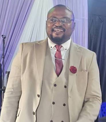 Pastor Franck MUBIRA